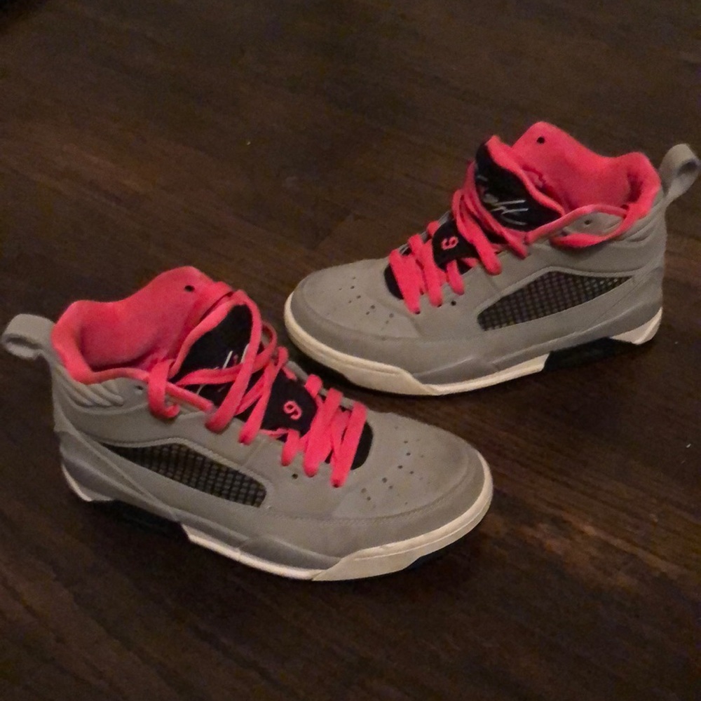 Jordans Black, gray, and hot pink size 5.5